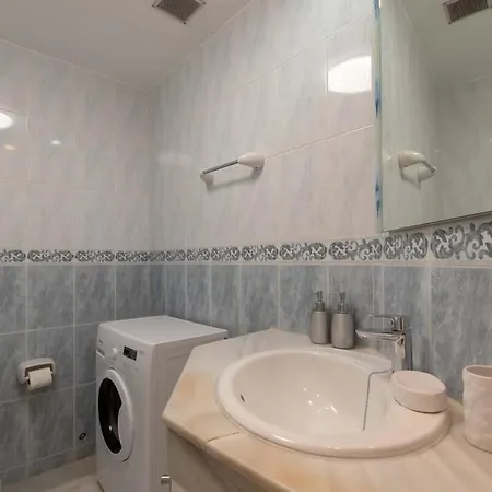 Altamira 38 - One Bed Apartament *