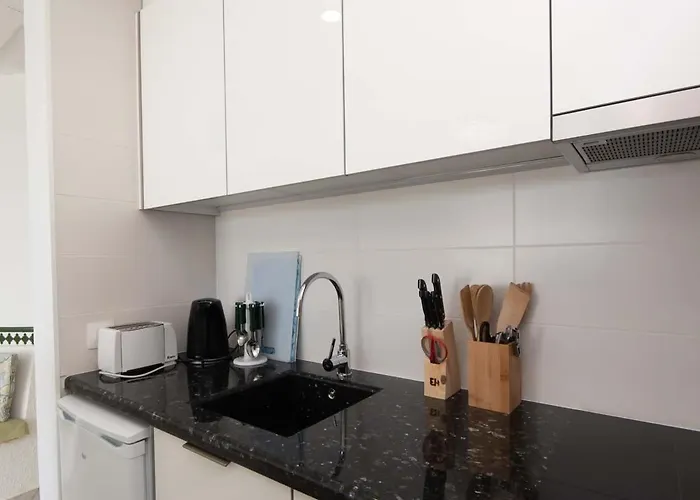 Altamira 38 - One Bed Apartament